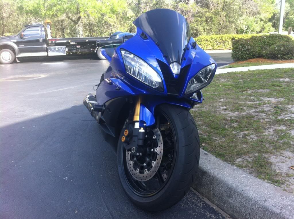 New rider and this is my 07 R6 stretched Yamaha R6 Forum YZF R6